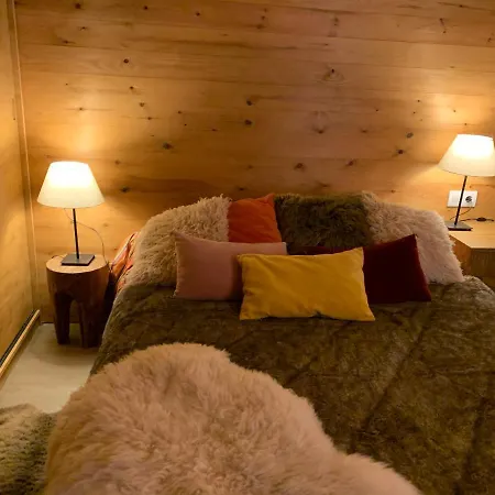 Holiday home Pirineu Neva