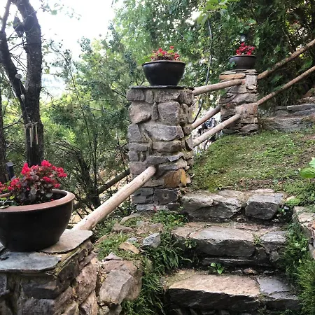 Pirineu Tatil Evi *
